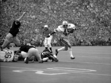BAM Scores with Big Ten Network Documentary «Tiebreaker»!
