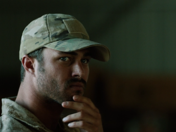 Taylor Kinney and BAM Discover «The Other Woman»!