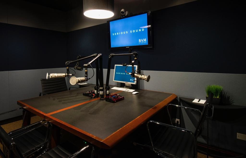 Podcasting Studio Services